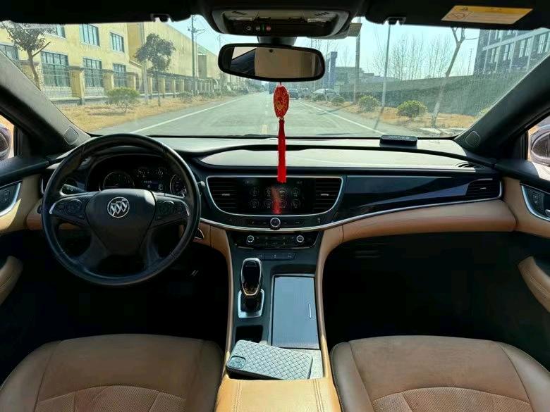 盐城17年别克君越8