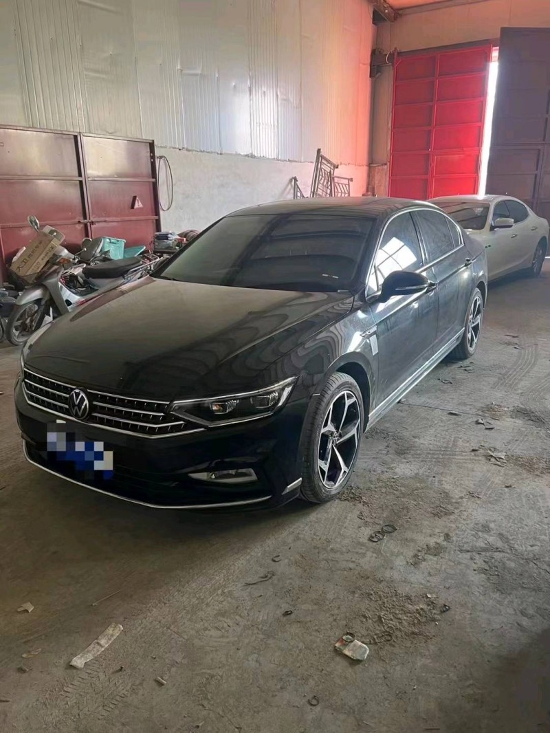 邯郸23年大众迈腾2