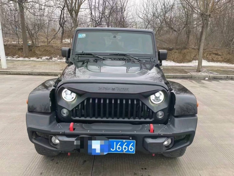 邯郸17年Jeep牧马人1