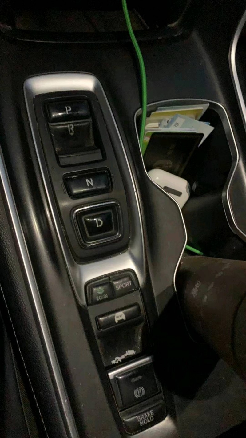 青岛21年本田雅阁6