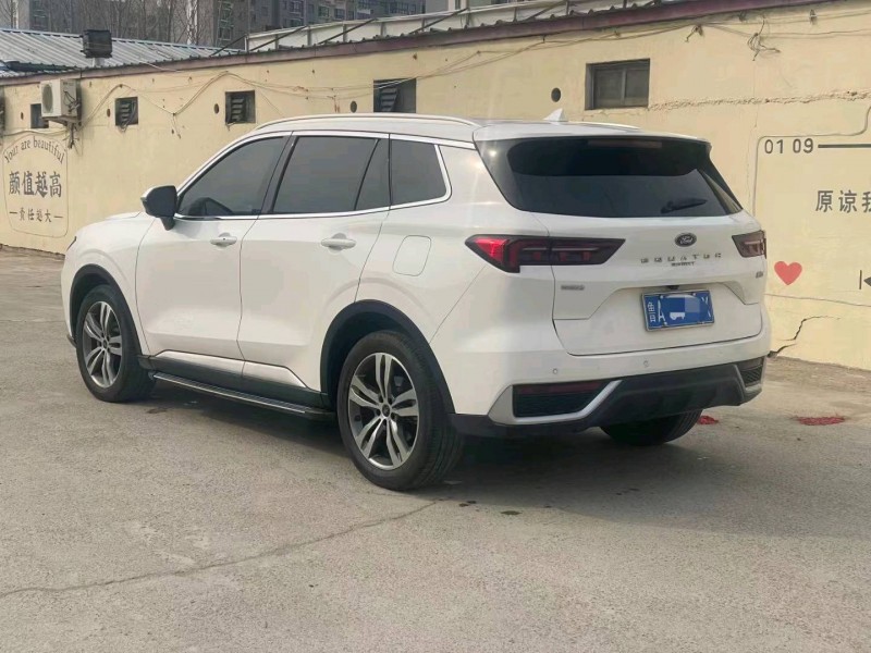 东营22年福特领睿8