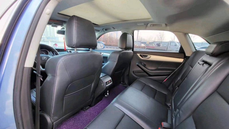 邯郸16年众泰SR79