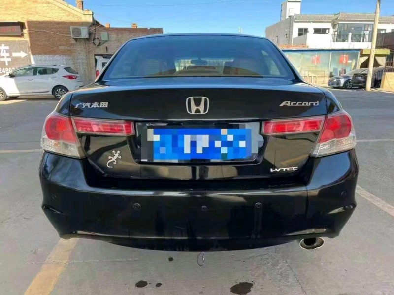 常州11年本田雅阁4