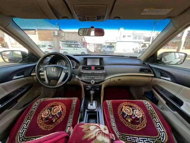 常州11年本田雅阁5