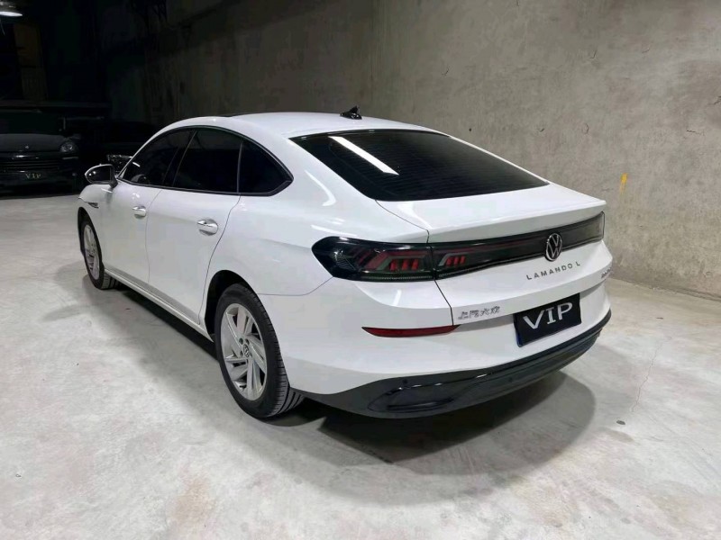邵阳23年大众帕萨特7