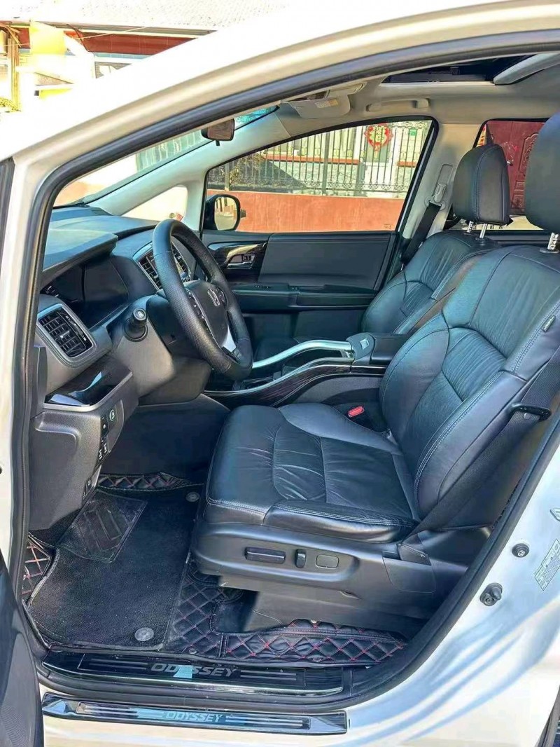 邯郸18年本田奥德赛8