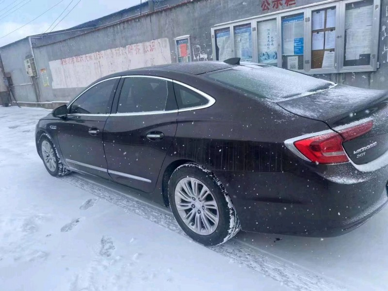 枣庄19年别克君越5