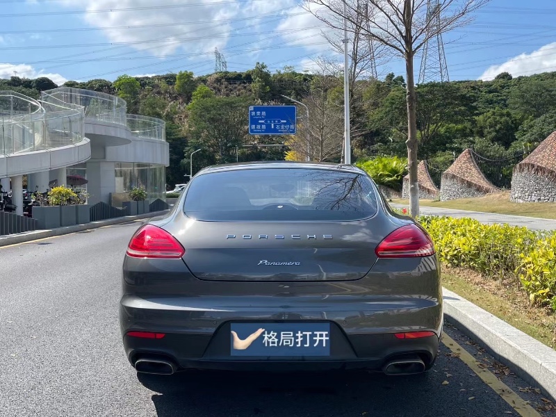 深圳14年保时捷帕拉梅拉9