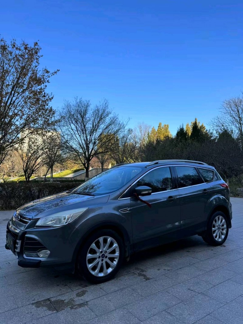 邢台13年福特翼虎2