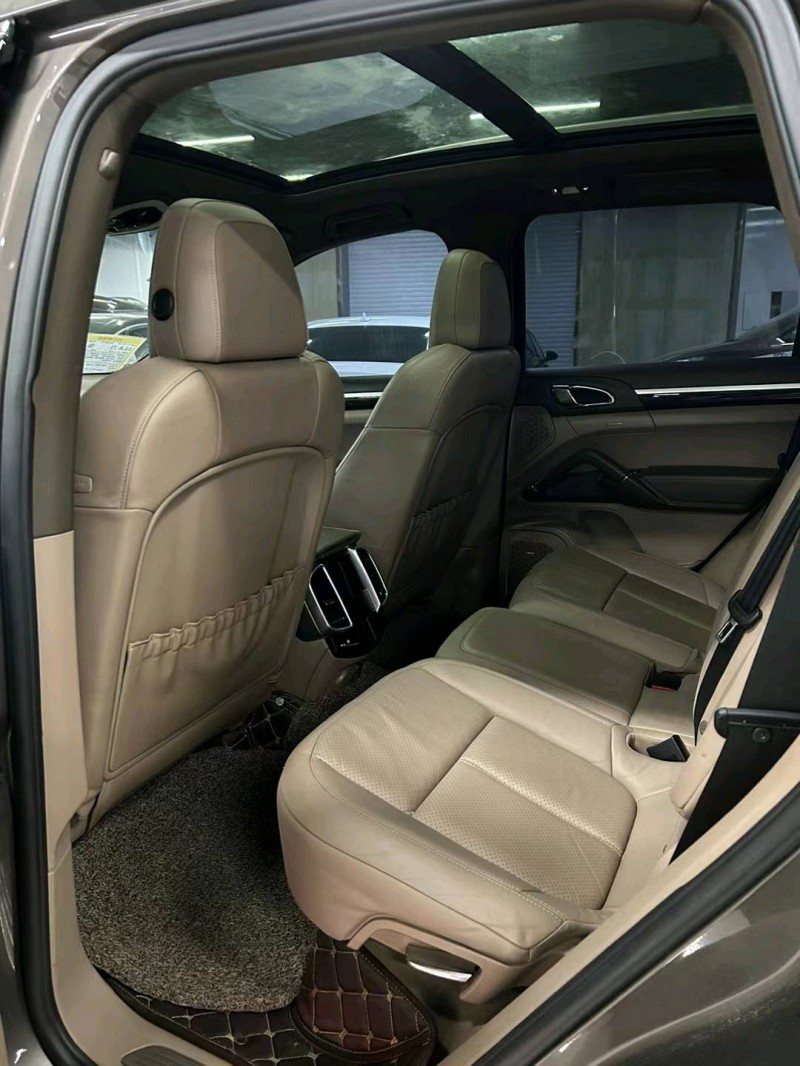 廊坊12年保时捷卡宴7