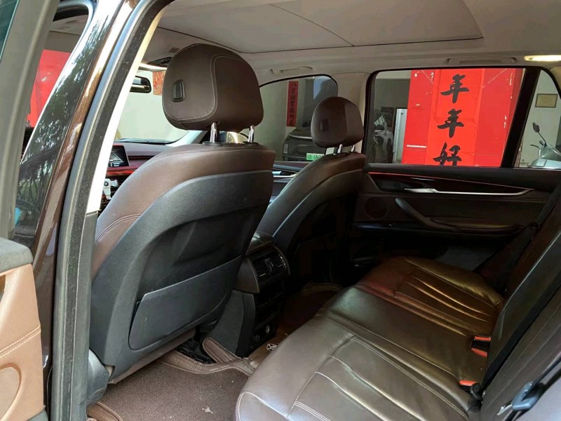 珠海17年宝马X56