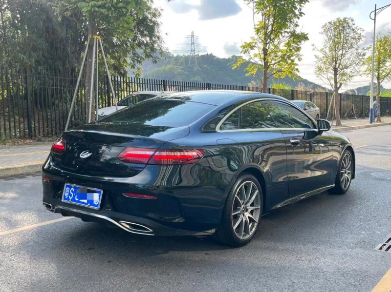 珠海21年奔驰E6
