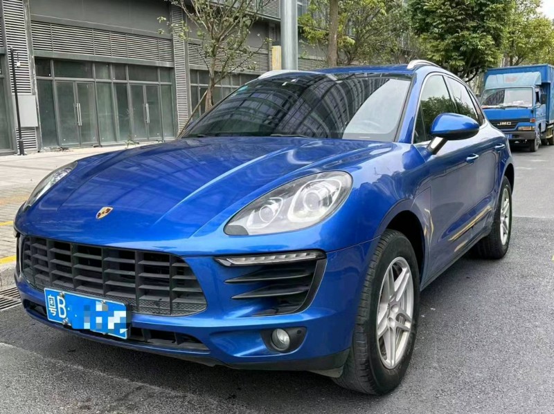 珠海17年保时捷Macan2