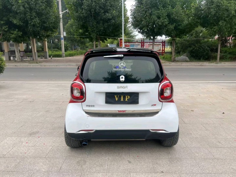 济南18年奔驰smart6