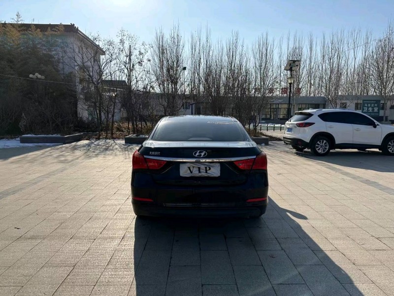 济南15年现代名图4