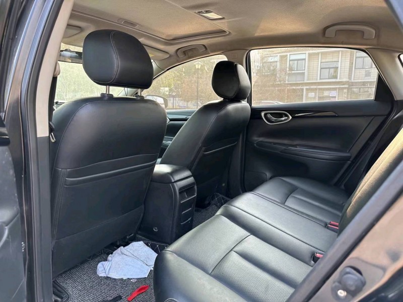 济南17年日产轩逸7