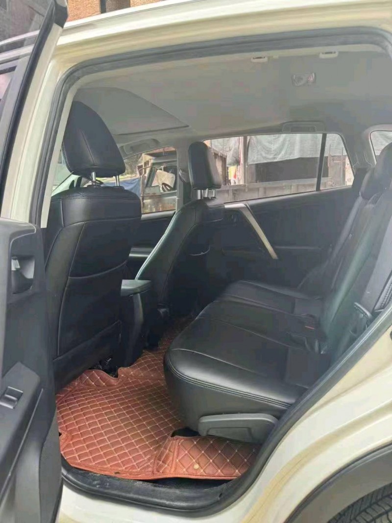 梧州17年豐田RAV4榮放3