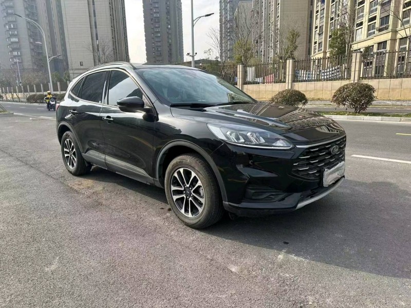 苏州22年福特锐际2