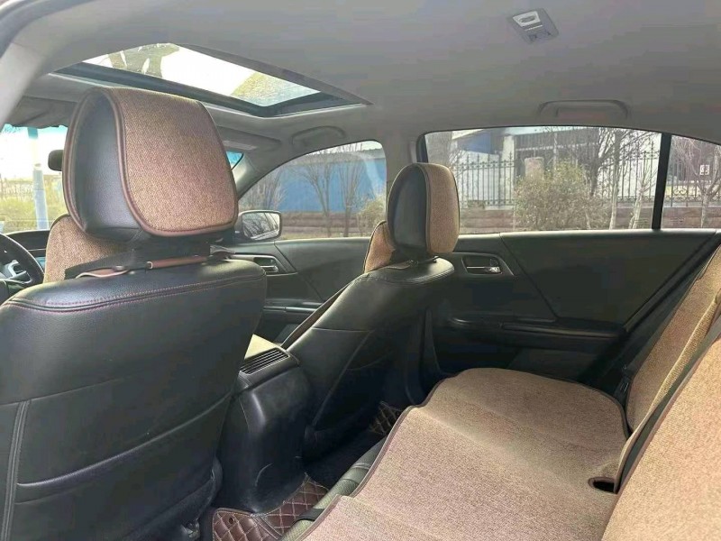 东营15年本田雅阁6