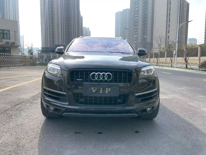 苏州11年奥迪Q71