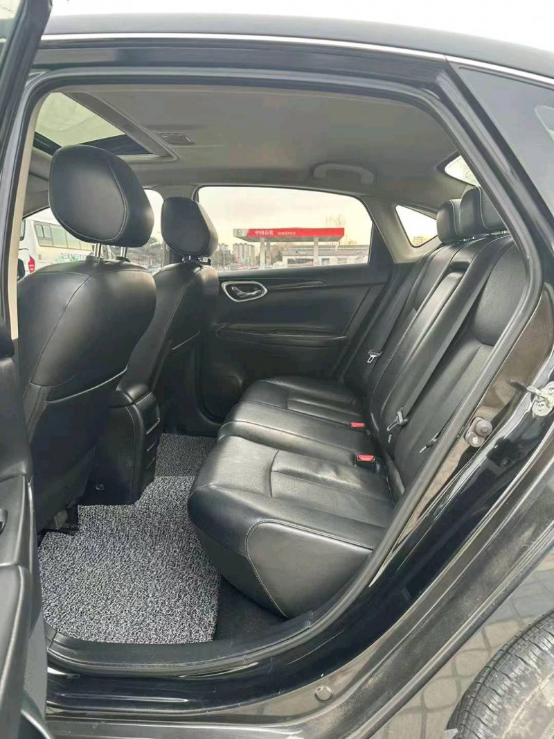 邯郸16年日产轩逸3