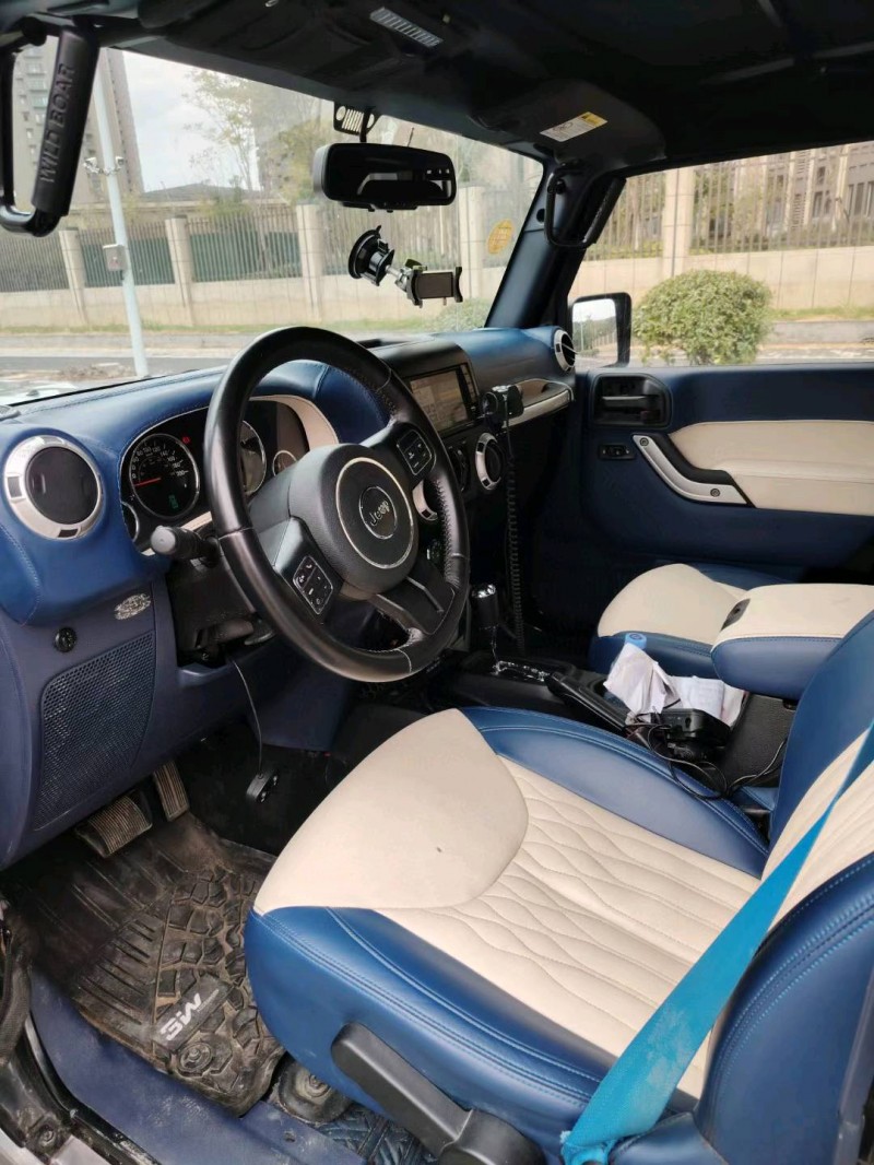 徐州17年Jeep牧马人6