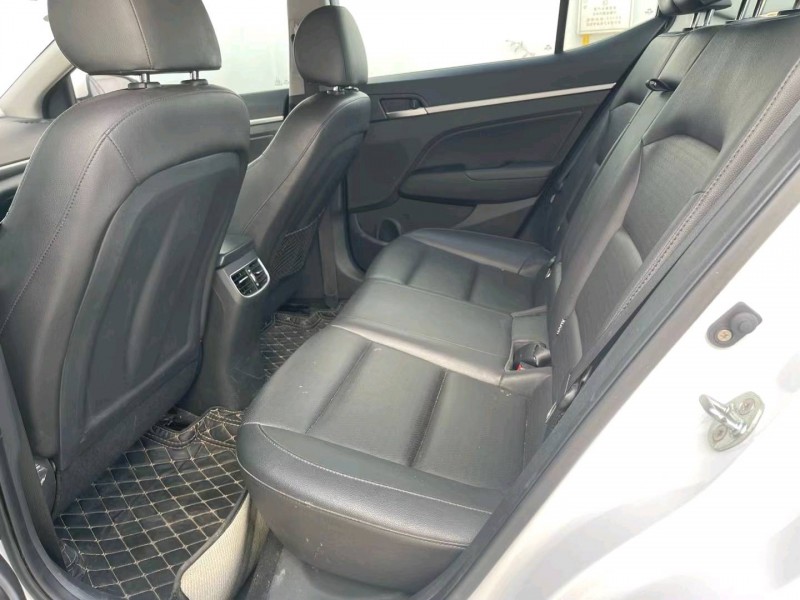 廊坊20年现代领动5