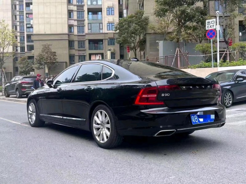 广州20年沃尔沃S908