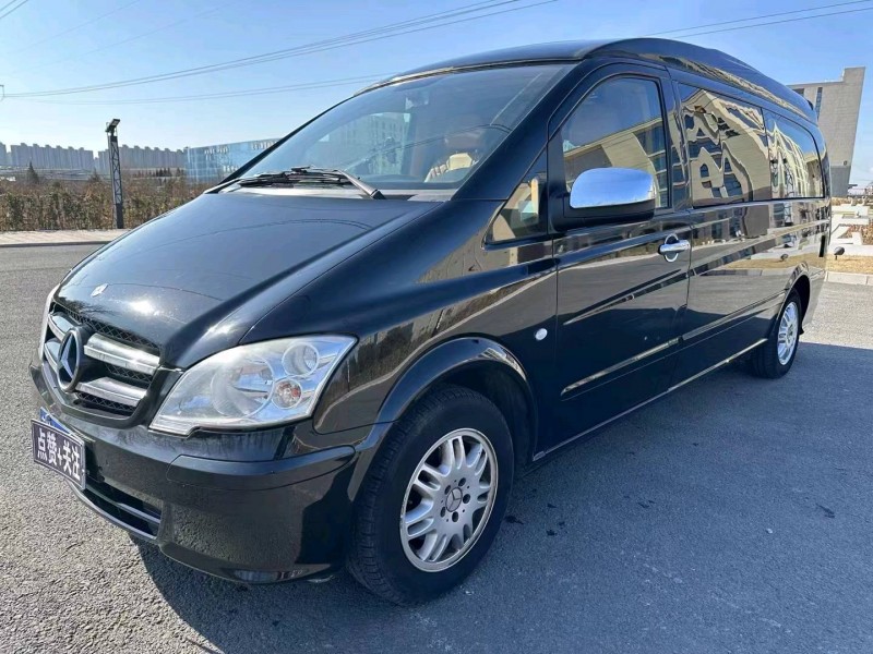 北京15年奔驰威霆3