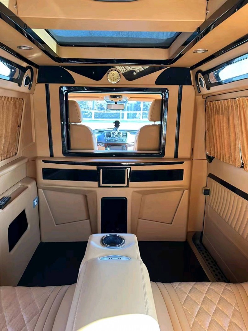 北京15年奔驰威霆5