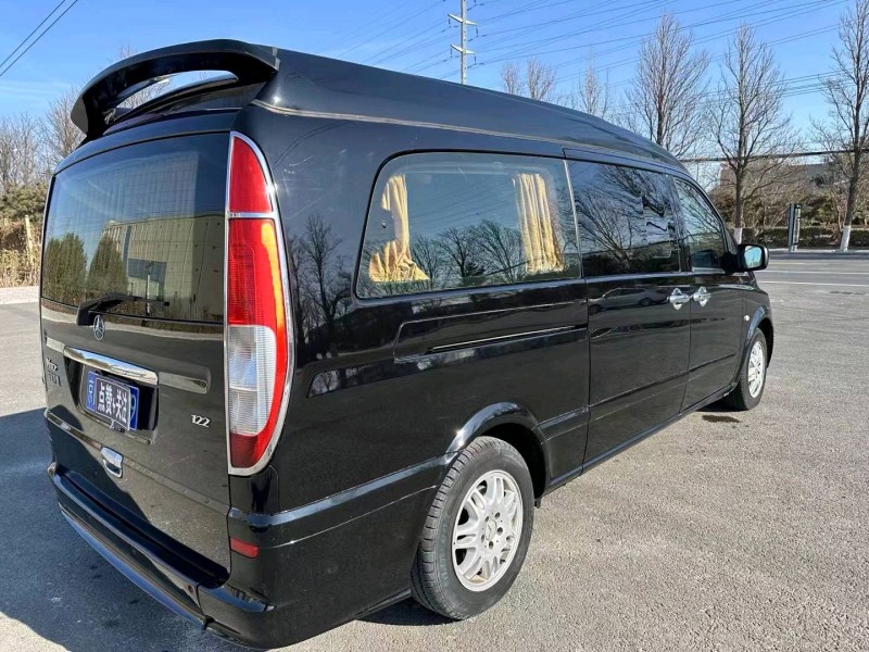 北京15年奔驰威霆7