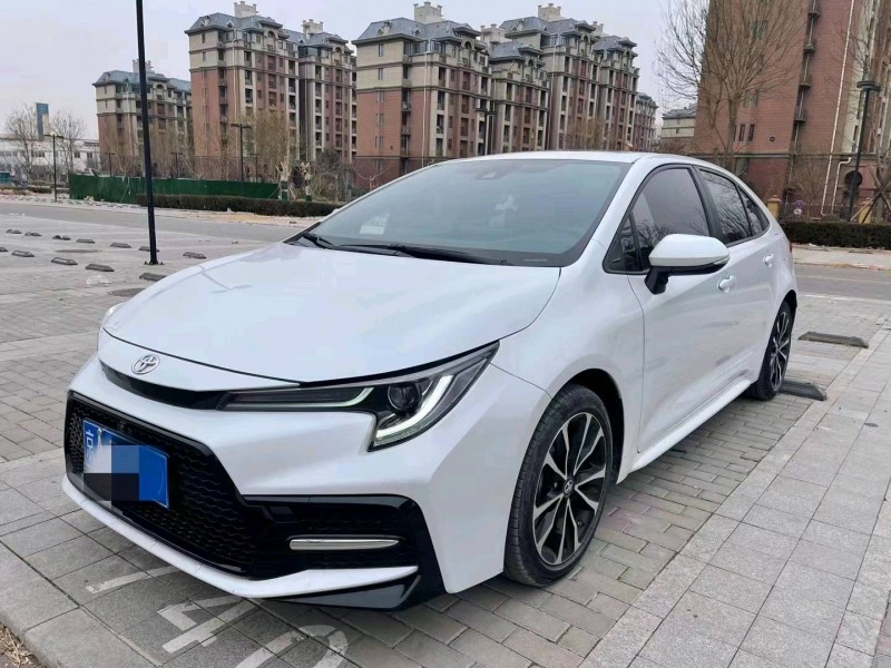 北京22年丰田雷凌3