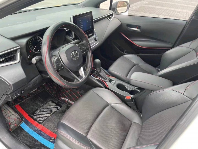 北京22年丰田雷凌4