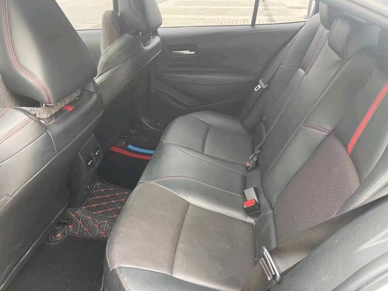 北京22年丰田雷凌5