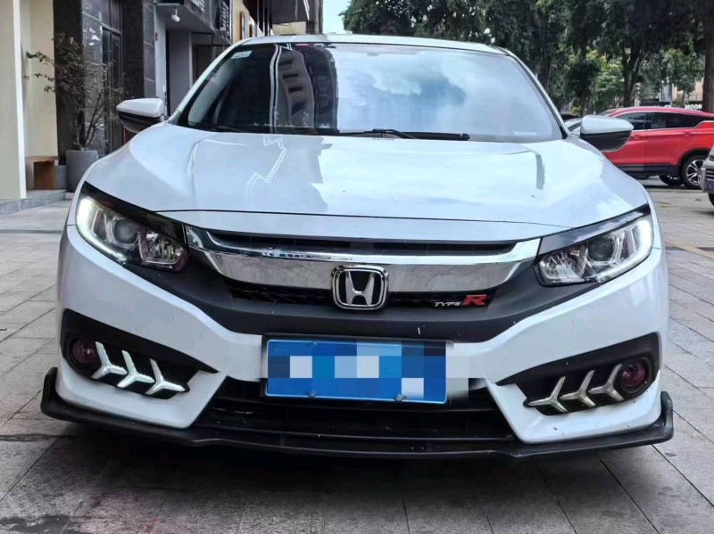 广州17年本田思域1