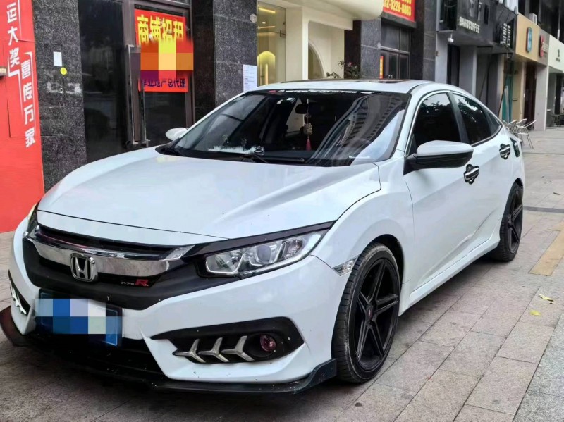 广州17年本田思域2