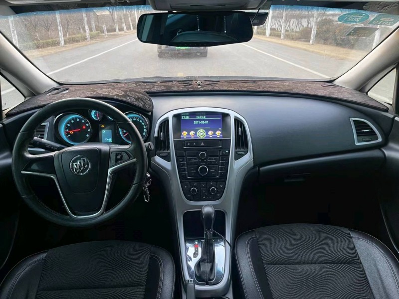 徐州11年别克英朗4