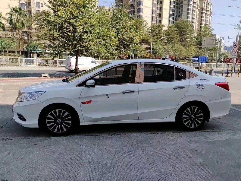 珠海16年本田凌派8