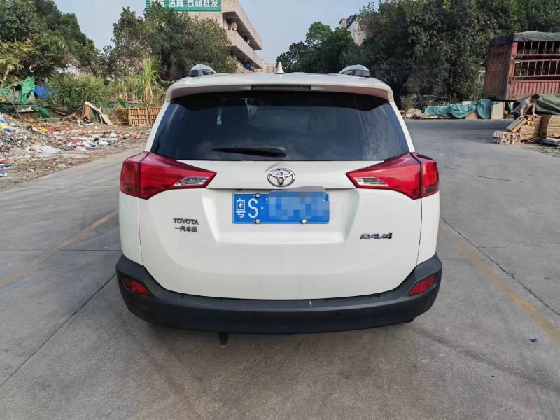 深圳16年丰田RAV4荣放6