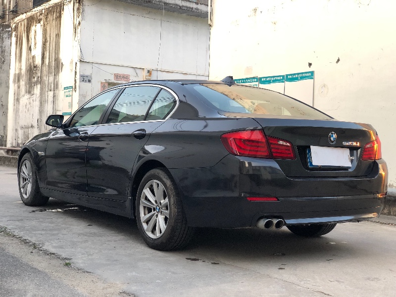 深圳11年宝马5系9