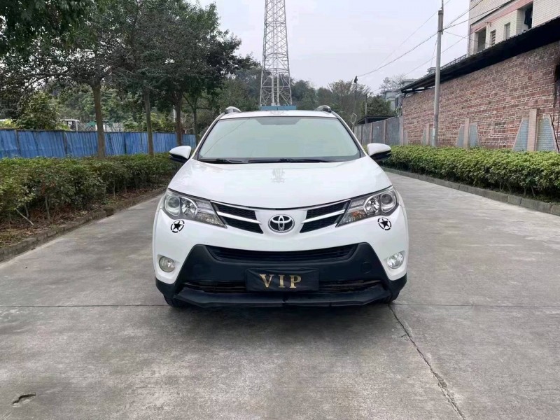 珠海13年丰田RAV4荣放1