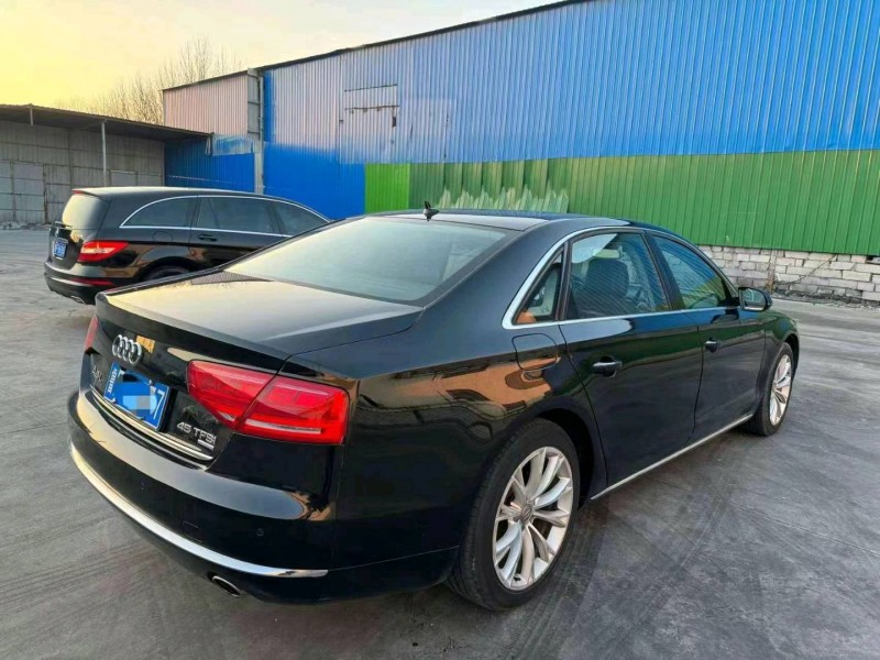 枣庄12年奥迪A8L8