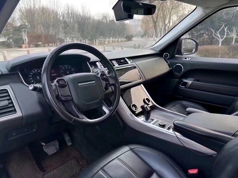 枣庄19年路虎揽胜运动8