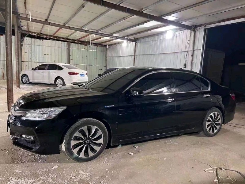 东营17年本田雅阁2