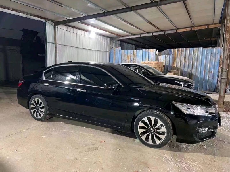 东营17年本田雅阁3