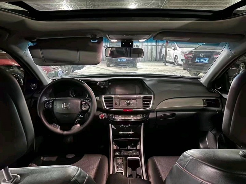 东营17年本田雅阁9