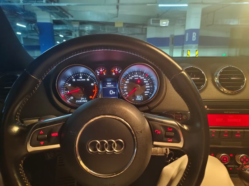 佛山11年奥迪TT3