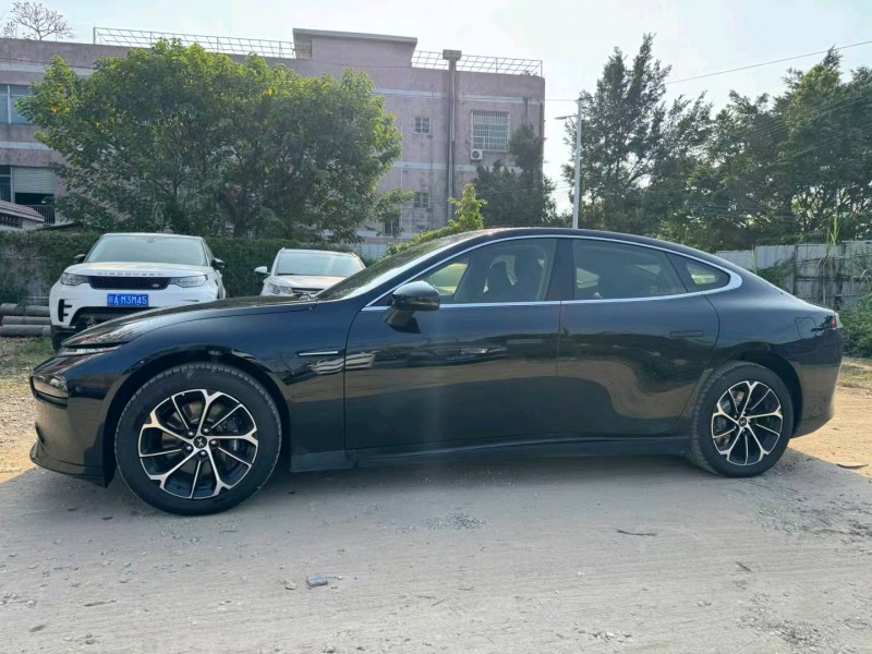 廣州23年小鵬汽車p72