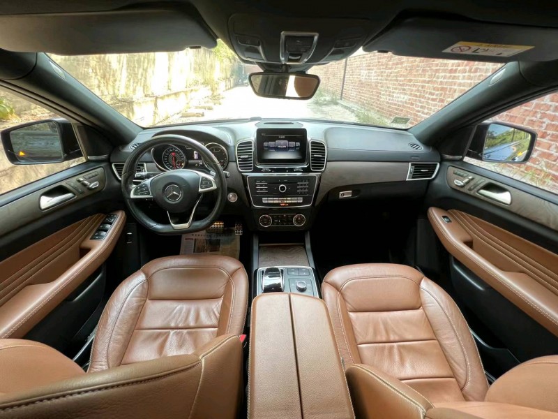 佛山18年奔驰AMG3