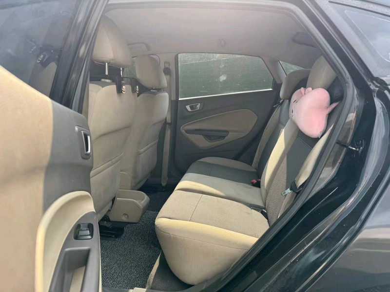 深圳13年福特嘉年华6